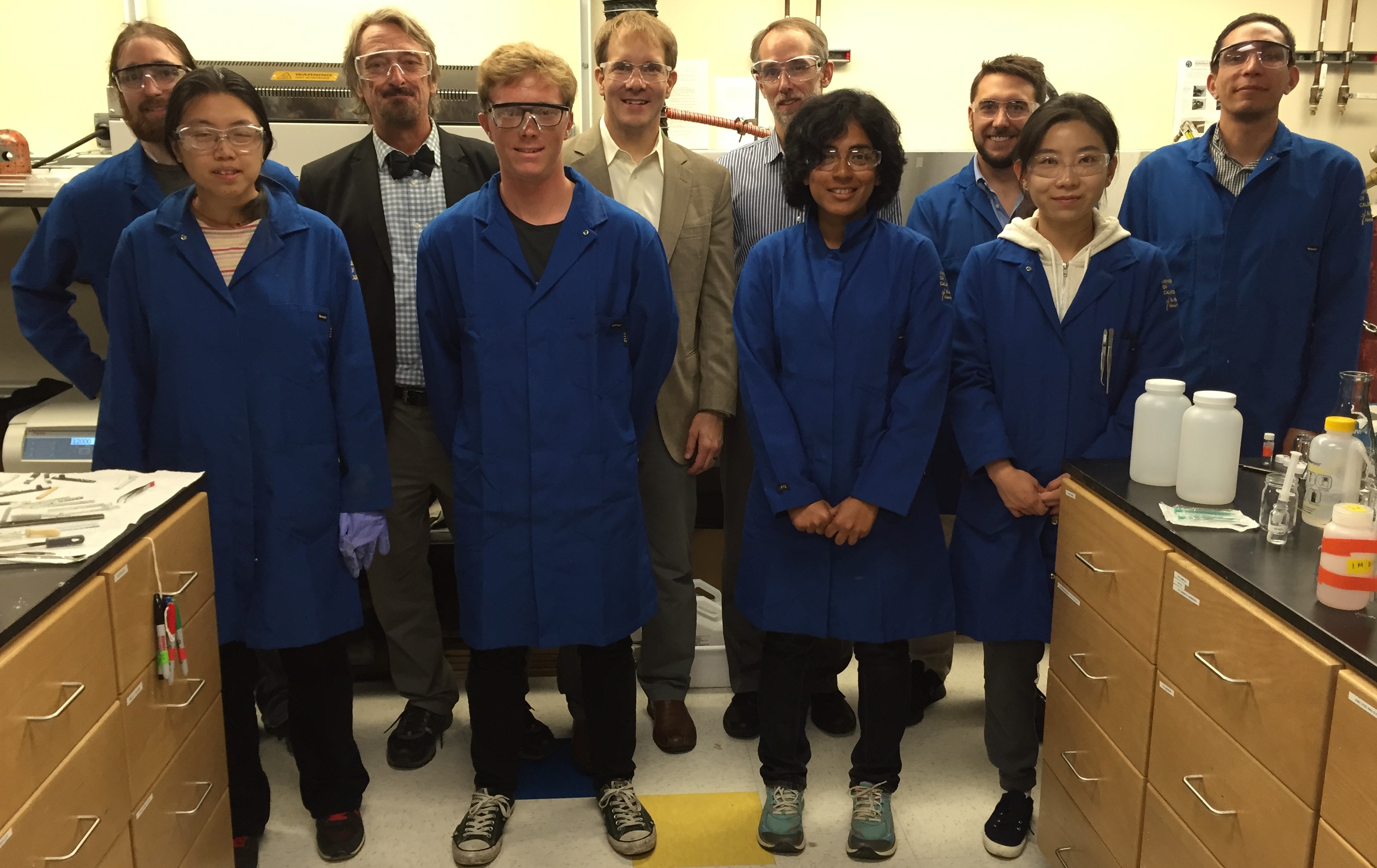 Dave Peterson, Eric Miller, and the EERE Incubator Program Team in the Ardo Laboratories