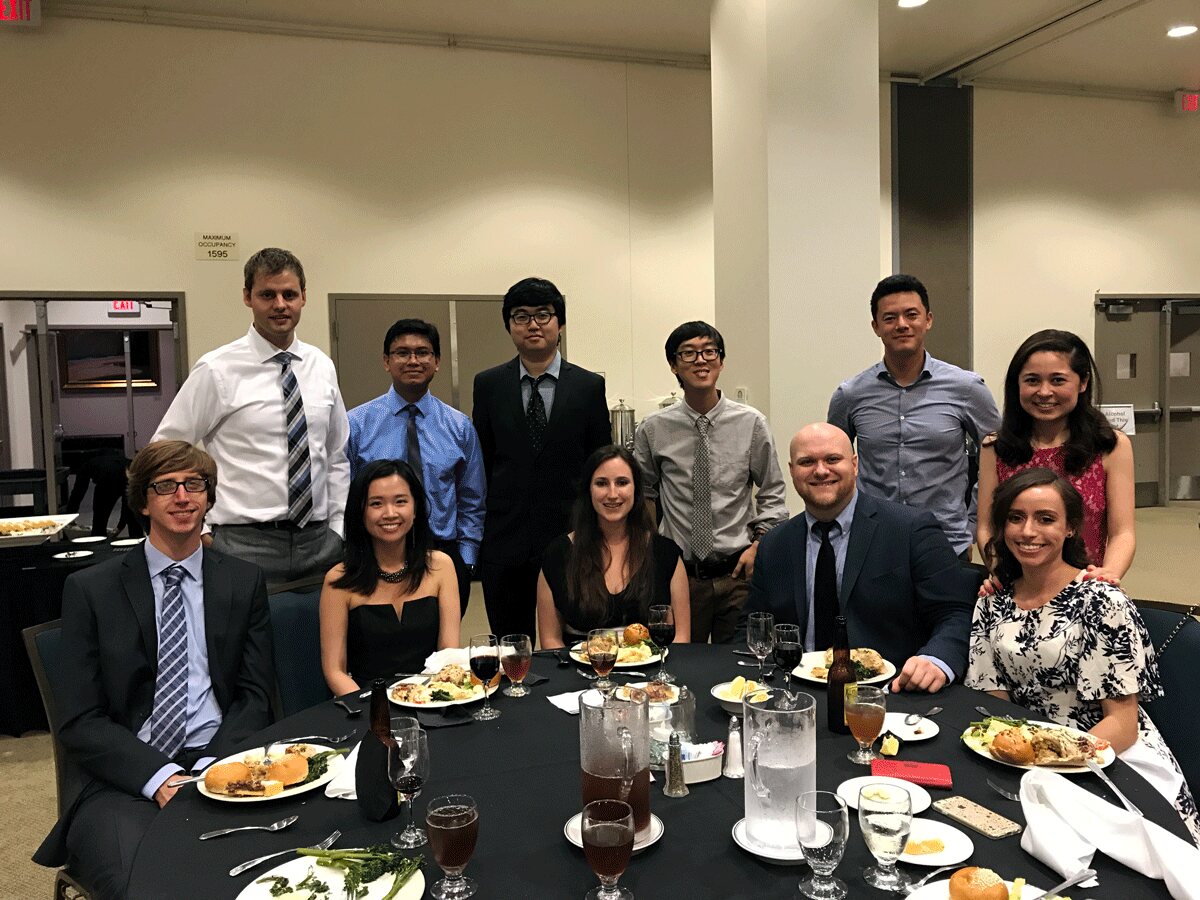 Lee dinner